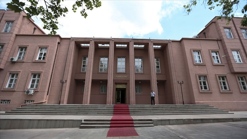 Yargıtay, amirine ‘Günaydın dedim duymadınız mı?’ diyen çalışanın iş akdinin feshini haklı bulmadı