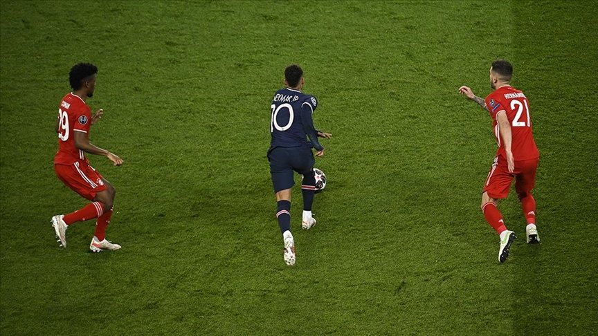 UEFA Şampiyonlar Ligi’nde Chelsea ve PSG yarı finale yükseldi