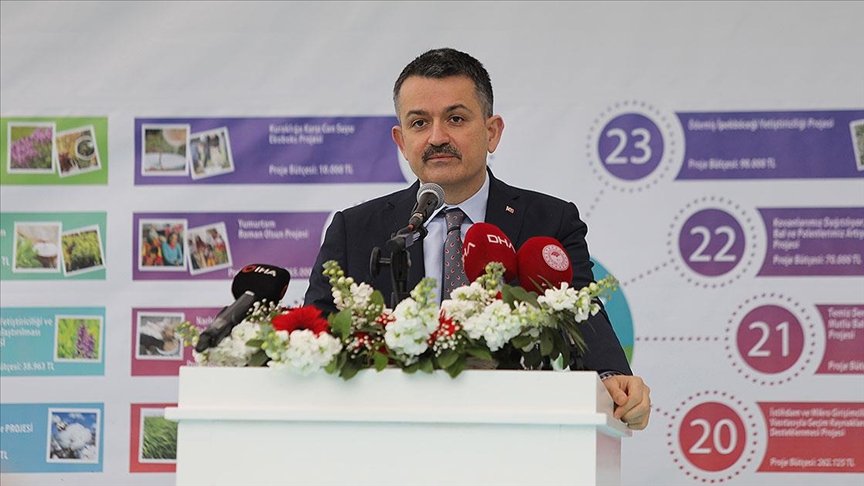 Tarım ve Orman Bakanı Pakdemirli, İzmir’de hayata geçirecekleri 35 projeyi açıkladı