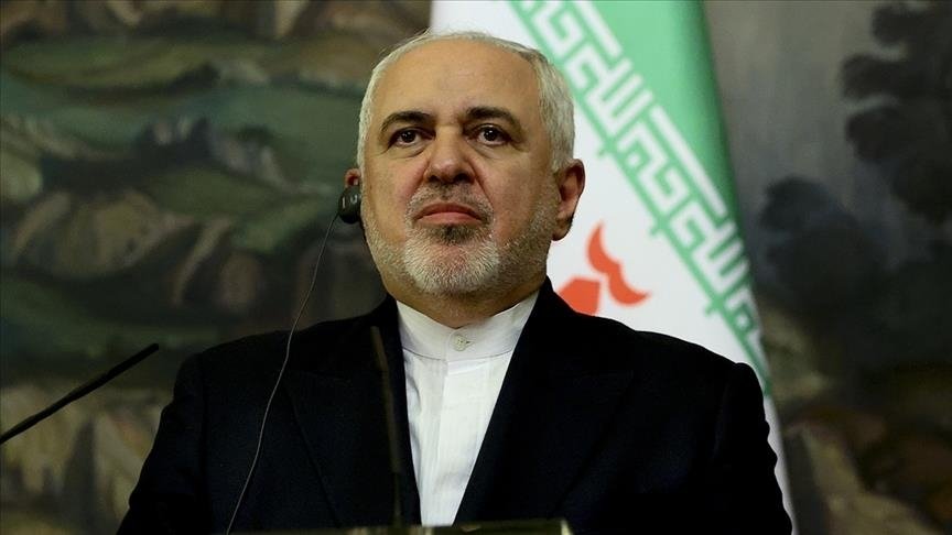 Bakan Zarif’i İsrail’in operasyonlarına ilişkin bilgilendirdiği öne sürülen Kerry hakkında soruşturma istendi