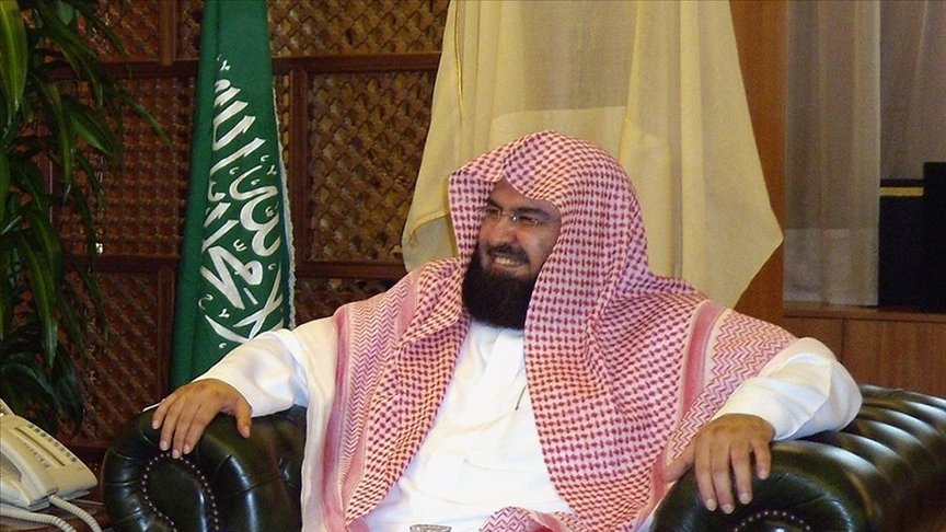 Kabe imami Sudeysi, Mescid’i Haram’da ‘ırkçı aşırılık yanlısı’ sloganlar atılmasını kınadı