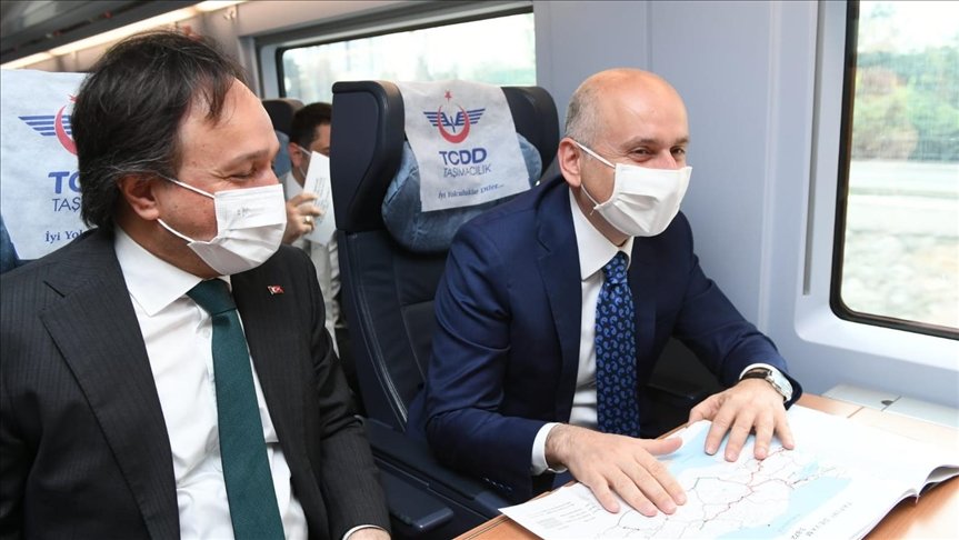 Bakan Karaismailoğlu, bugün Konya-Karaman YHT Hattı’nın test sürüşünü gerçekleştirecek