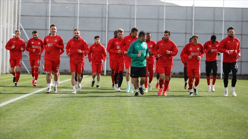 Sivasspor yarın Malatyaspor’u konuk edecek