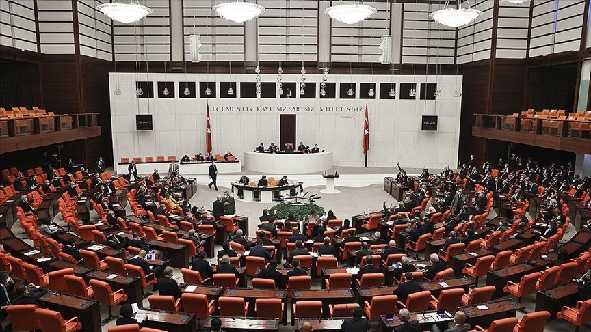 Lisanslı Harita Kadastro Mühendisleri ve Büroları Hakkında Kanunda Değişiklik Yapılmasına Dair Kanun Teklifi yasalaştı