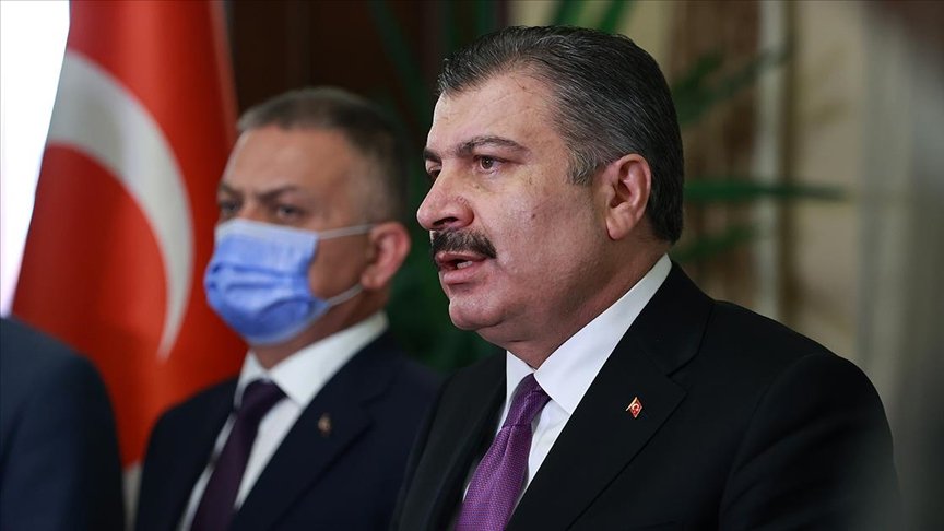 Bakan Koca: 17 günlük kapanma dönemiyle vaka sayılarında hızlı düşüşü sağlayacağımıza inanıyorum