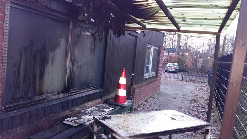 Hollanda’da inşası devam eden cami kundaklandı
