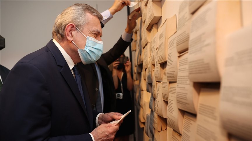 Polonya Başbakan Yardımcısı Glinski, Adam Mickiewicz Müzesi’ni ziyaret etti