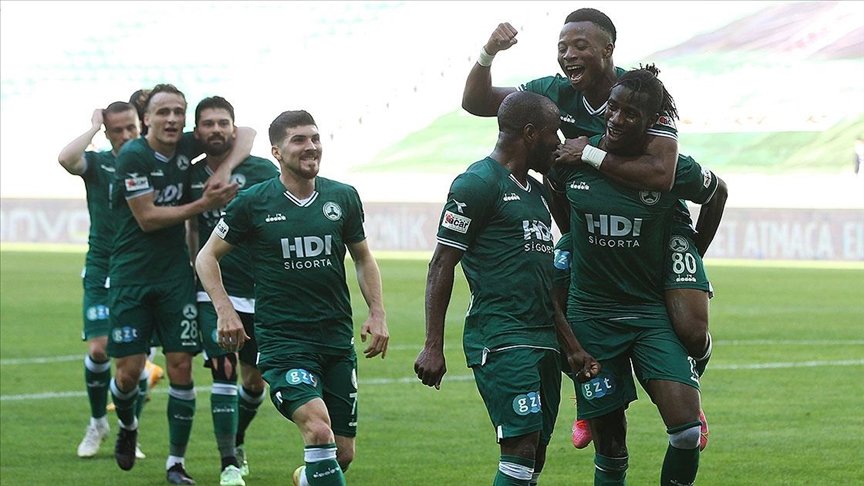 Giresunspor 44 yıl sonra Süper Lig’in kapısında