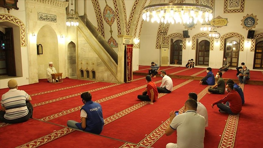 İstanbul’un fethinin 568. yılı dolayısıyla Anadolu’nun ilk camisinde dualar edildi