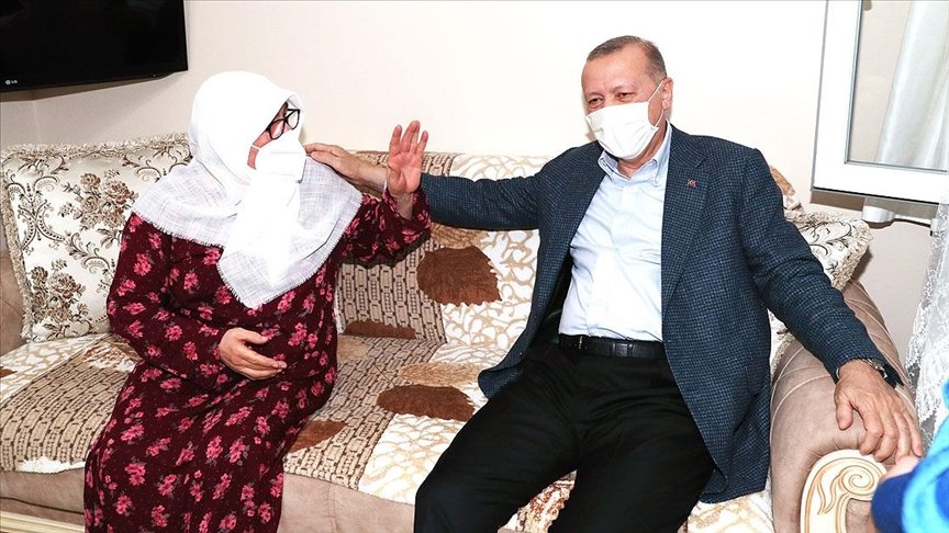 Cumhurbaşkanı Erdoğan, daha önce telefonla görüştüğü Mahruze Keleş’i ziyaret etti