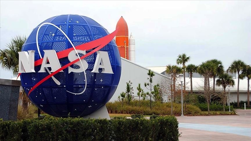 NASA’nın Bennu asteroidine gönderdiği uzay aracı 2 yıllık dönüş yolculuğuna başladı
