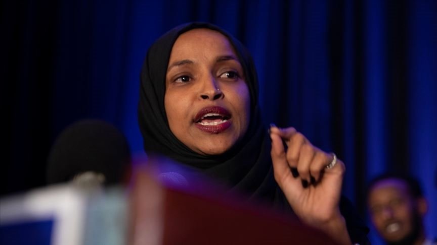 ABD’li Demokrat Vekil Ilhan Omar’dan İsrail’e tepki: Bir okulu bombalamak savaş suçudur