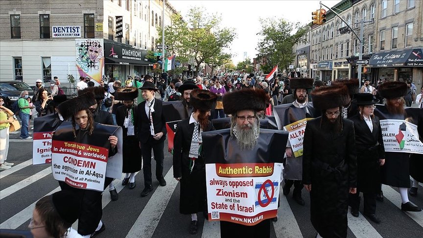 New York’ta, Nekbe’nin 73. yılı ve Filistinlilere yaptığı saldırılar dolayısıyla, İsrail protesto edildi