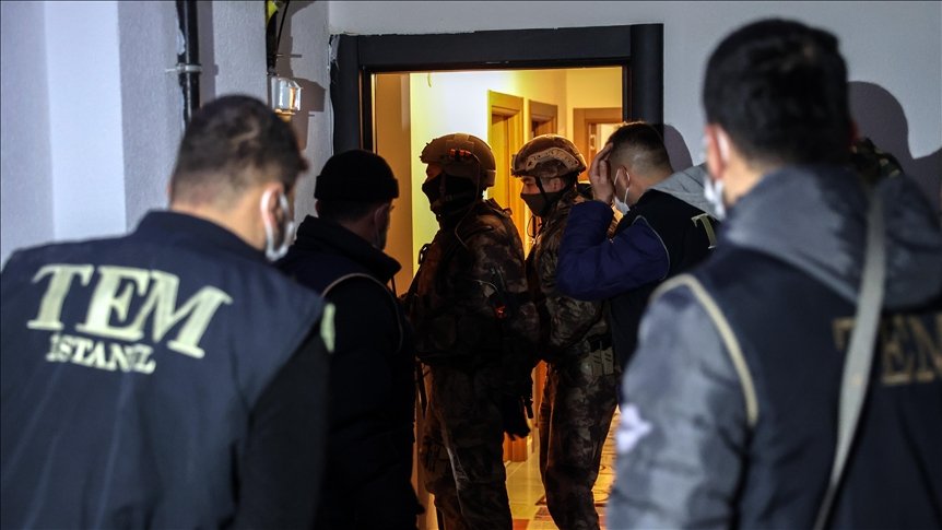 İstanbul’da terör örgütü DEAŞ operasyonunda 16 şüpheli yakalandı