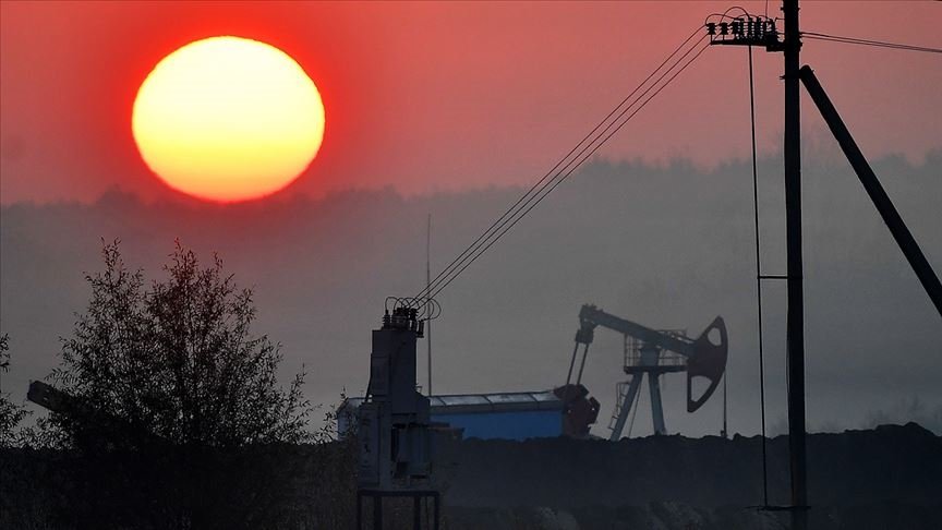 Uluslararası Enerji Ajansı’nın ‘fosil yakıt yatırımlarını durdurma’ çağrısına Rusya’dan eleştiri