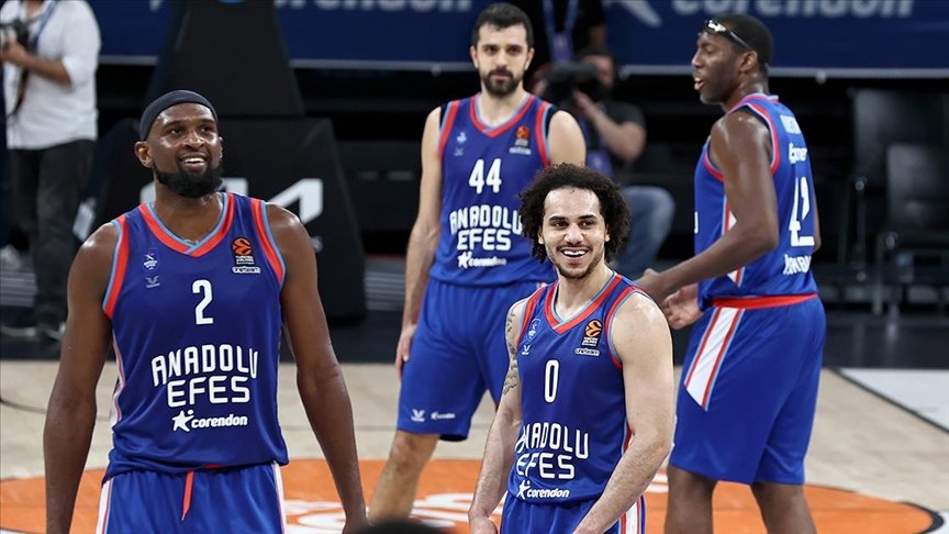 Anadolu Efes Avrupa’da yarım kalan hikayeyi tamamlamak istiyor