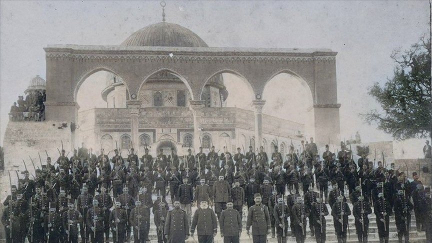 Jandarma, Kudüs-ü Şerif Sancağı’nda görev yapan personelin fotoğrafını paylaştı
