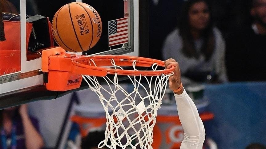 NBA’de play-off heyecanı, 4 müsabakayla başladı