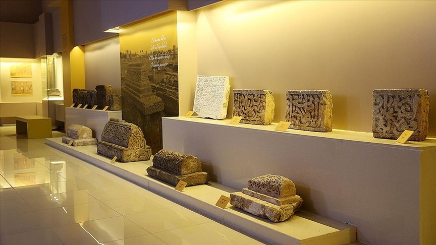 ‘Sakin Şehir’ Ahlat’ta açılan Arkeoloji Müzesi kısıtlama sonrası ziyaretçilerini bekliyor