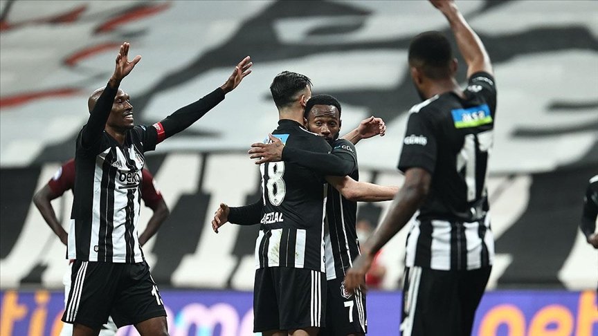 Beşiktaş şampiyonluk yarışında farka gitti
