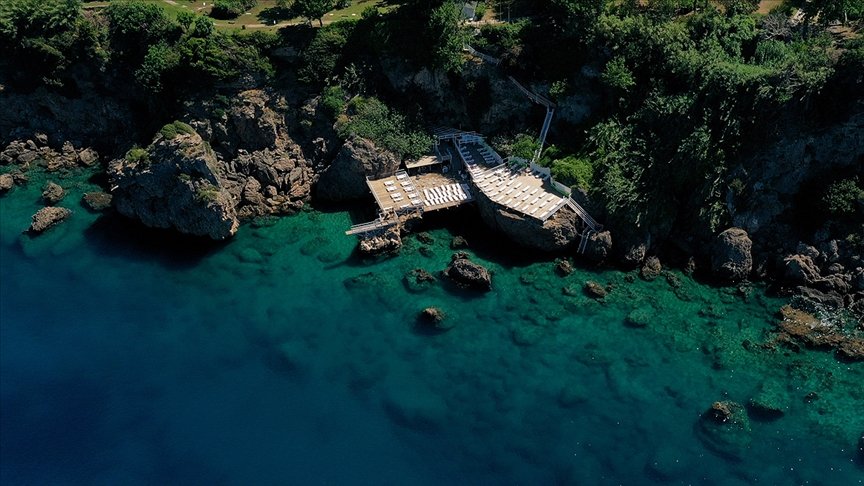 Turizmin başkenti Antalya’da Falez plajları sezona hazır