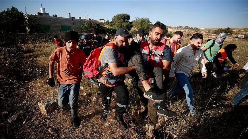 İsrail askerlerinden Batı Şeria’daki Gazze’ye destek gösterilerine müdahale: 112 yaralı