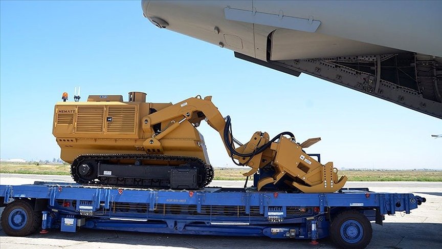 Azerbaycan’a 5 uzaktan kumandalı mayın temizleme aracı MEMATT daha teslim edildi