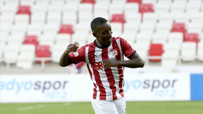 Sivasspor, Max Gradel ile sözleşme yeniledi