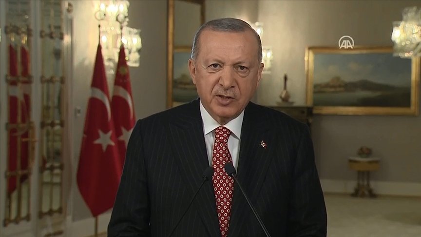 Cumhurbaşkanı Erdoğan: Geçtiğimiz yıl Ayasofya’yı yeniden ibadete açarak ecdadın mirasına sahip çıktığımızı gösteriyoruz