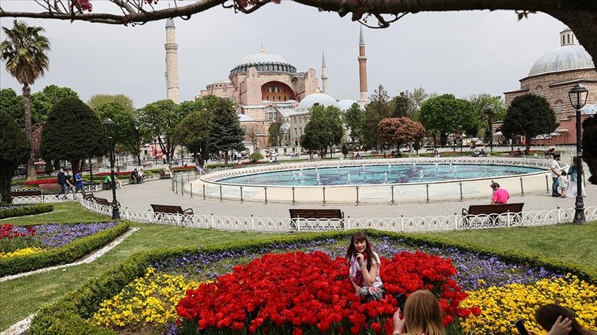 İstanbul’a mart ayında gelen yabancı turist sayısı arttı