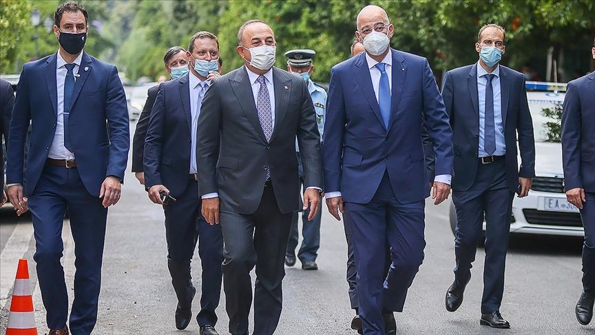 Dışişleri Bakanı Çavuşoğlu, Yunanistan Başbakanı Miçotakis ile görüştü