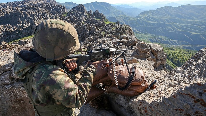 Irak’ın kuzeyindeki Avaşin-Basyan bölgesinde 6 PKK’lı terörist etkisiz hale getirildi