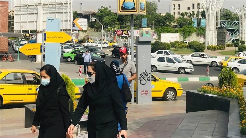 İran’da son 24 saatte 386 kişi Kovid-19’dan hayatını kaybetti