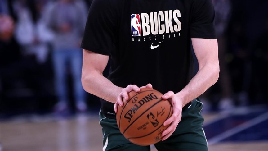 NBA play-off’larında tur atlayan ilk takım Bucks