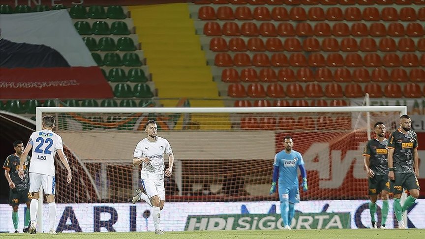Süper Lig’de bitime 1 hafta kala Büyükşehir Belediye Erzurumspor’un küme düşmesi kesinleşti