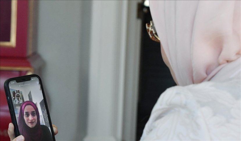 Emine Erdoğan, Filistin’de ‘direnişin sembolü’ olan Mariam Afifi ile telefonda görüştü