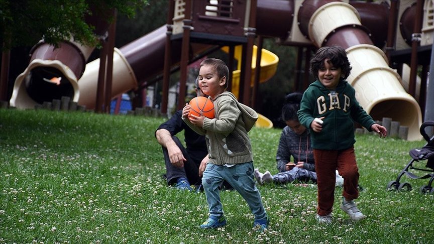 Türkiye’de ortalama hanehalkı büyüklüğü geçen yıl 3,3 kişi oldu