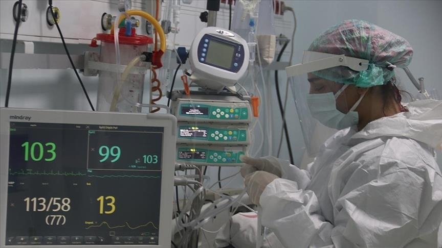 Türkiye’de 10 bin 174 kişinin Kovid-19 testi pozitif çıktı, 223 kişi yaşamını yitirdi