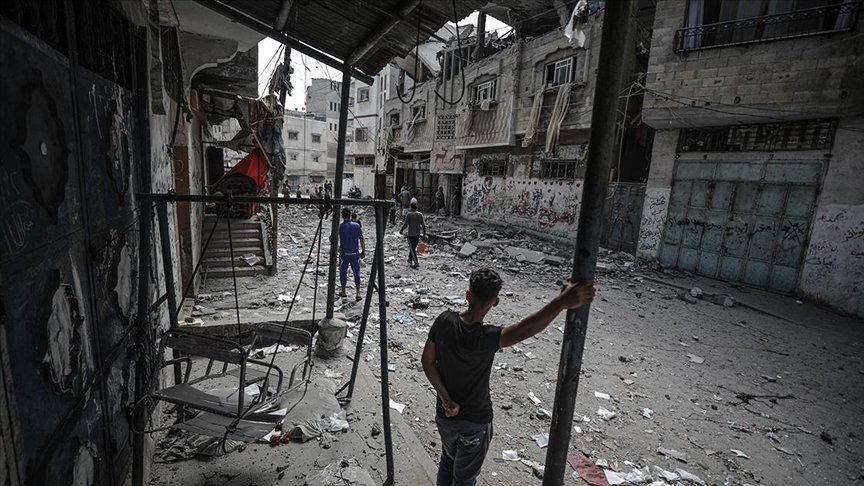 İsrail’in Gazze’ye düzenlediği saldırılarda vefat edenlerin sayısı 63’ü çocuk olmak üzere 218’e yükseldi