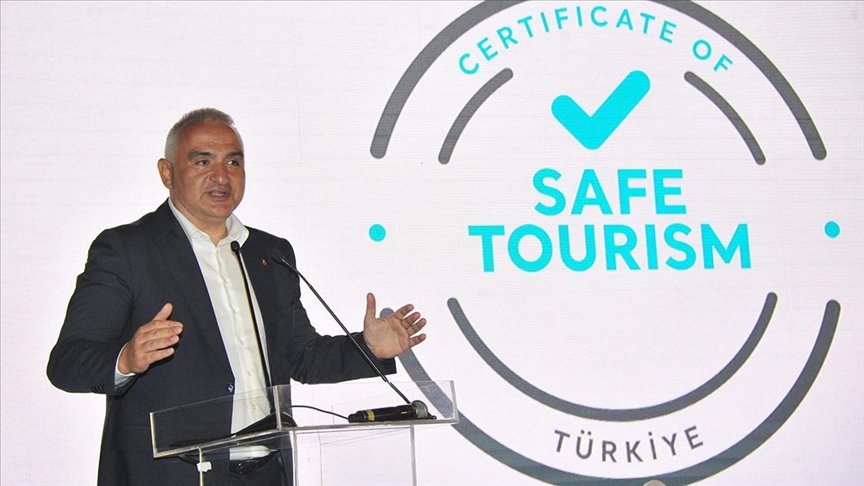 Kültür ve Turizm Bakanı Ersoy, uluslararası misyon temsilcilerini ‘Turizm İçin Güvenlik’ etkinliğinde ağırladı
