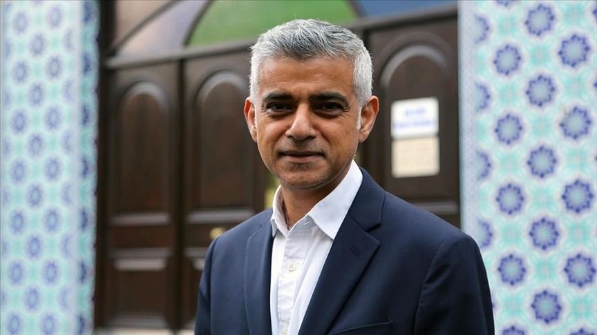 Londra belediye başkanlığına üst üste 2. kez Müslüman aday Sadık Han getirildi