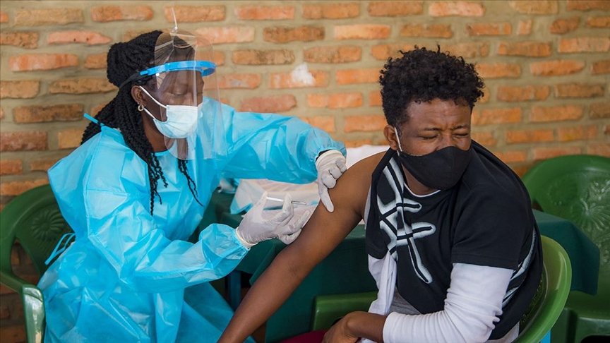Kenya ve Ruanda’da Kovid-19 aşılaması durdu, Malavi 19 bin dozu imha edecek