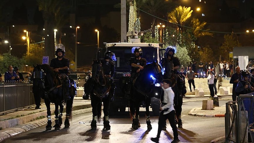 İsrail, gerginlik nedeniyle Yahudilerin ‘Kudüs günü’ etkinliklerini kısıtlamayı veya iptal etmeyi düşünüyor