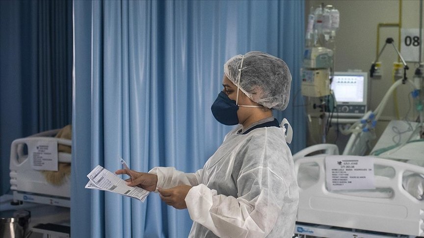 Brezilya’da son 24 saatte 2 bin 811 kişi koronavirüs nedeniyle hayatını kaybetti