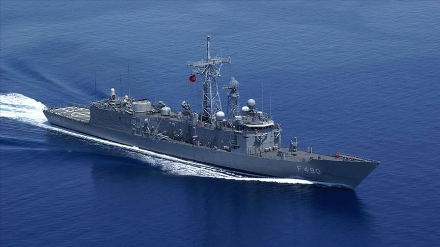 Libya açıklarında 123 düzensiz göçmen, TSK’ya ait TCG Gaziantep’in girişimiyle kurtarıldı