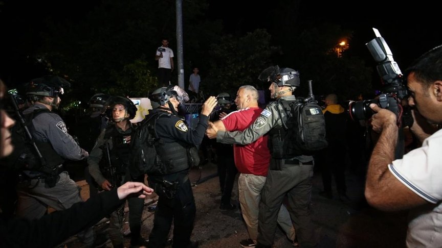 İsrail’den Kudüs’teki Şeyh Cerrah Mahallesi’nde düzenlenen tehcir karşıtı gösteriye müdahale