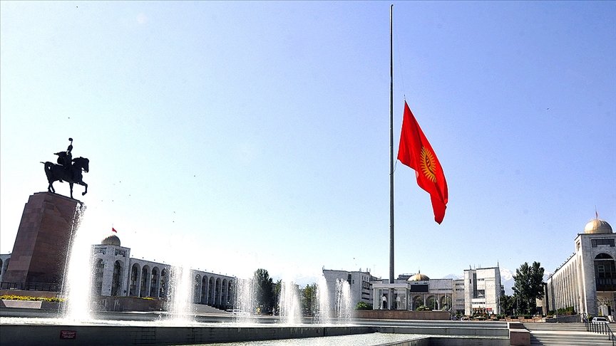 Kırgızistan’da iki gün sürecek yas ilan edildi