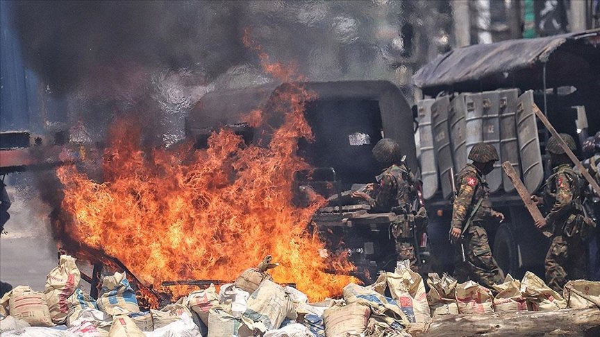 BM: Myanmar’da şubattaki darbeden bu yana 121 binden fazla kişi yerinden edildi