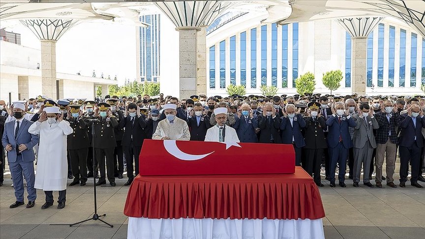 Şehit Jandarma Uzman Çavuş Hüseyin Keleş, Ankara’da son yolculuğuna uğurlandı