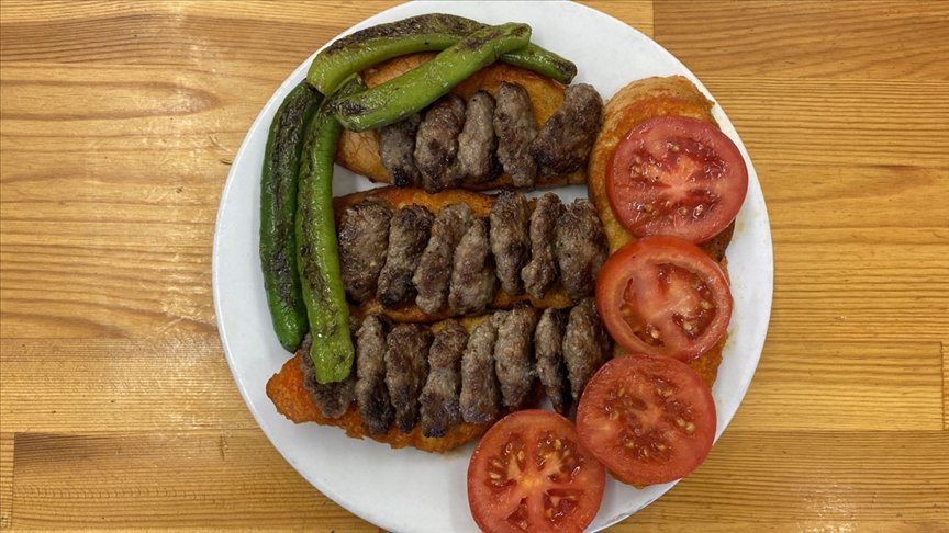 Sakarya’nın coğrafi işaretli ıslama köftesi iftar sofralarına lezzet katıyor